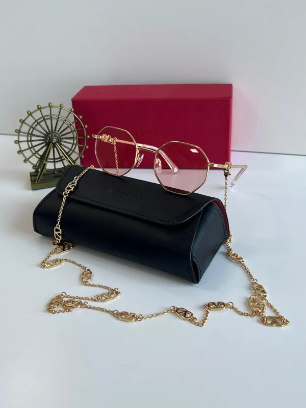 Valentino - Octagonal Metal Frame with Vlogo Signature Chain Sunglasse - Image 2