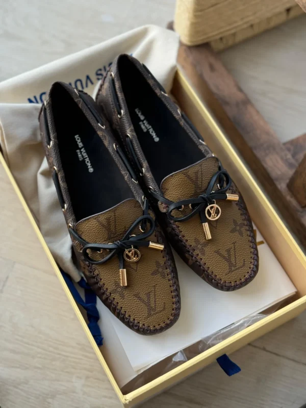 LV Gloria Flat - Image 5