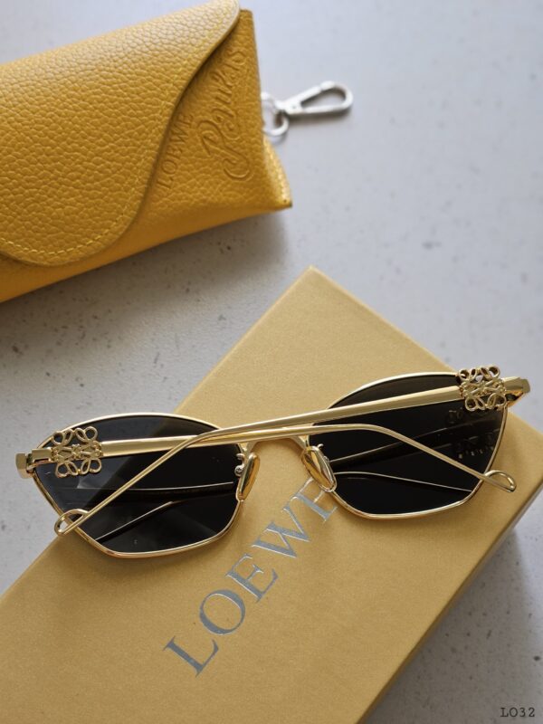 Loewe sunglasses - Image 3