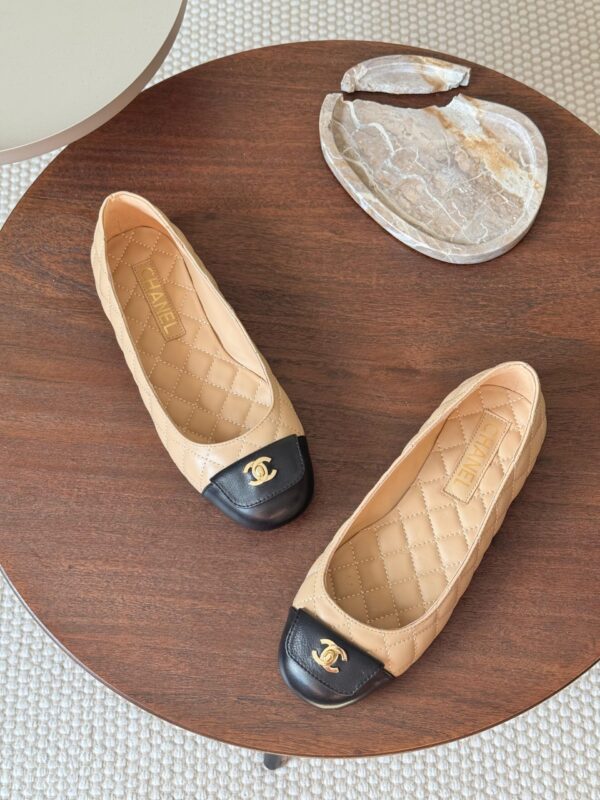 Chanel Ballerina - Image 2