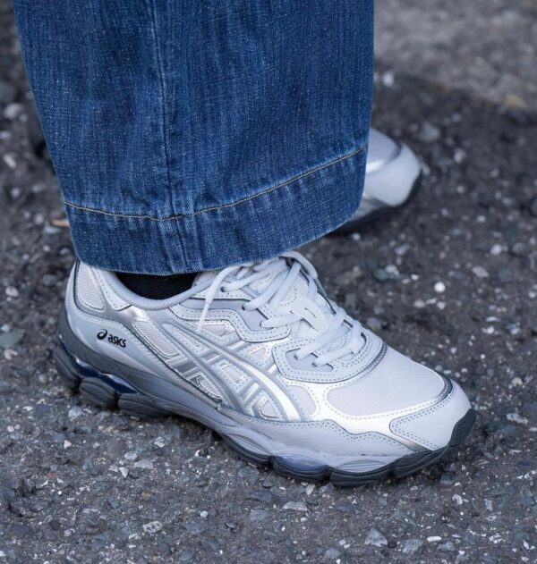 Asics Gel-NYC Mid Grey Sheet Rock - Image 3