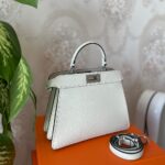 Fendi Peekapoo 27 cm - 02