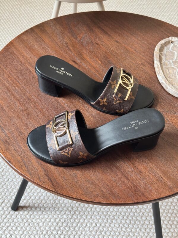 LV Slippers - Image 2