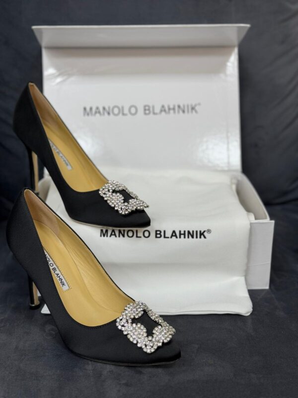 MONOLO BLAHNIK Heels