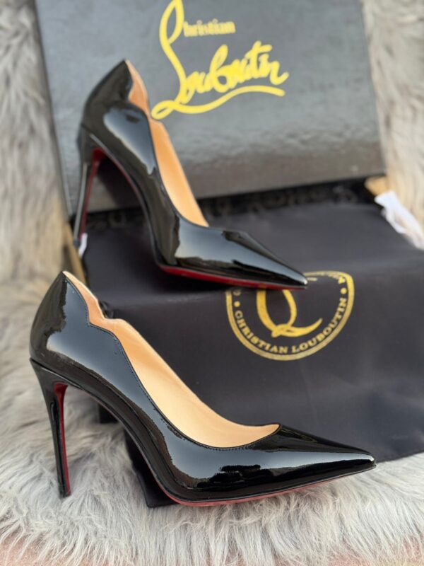 LOUBOUTIN Heels