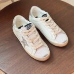 Golden Goose Sneakers - 01